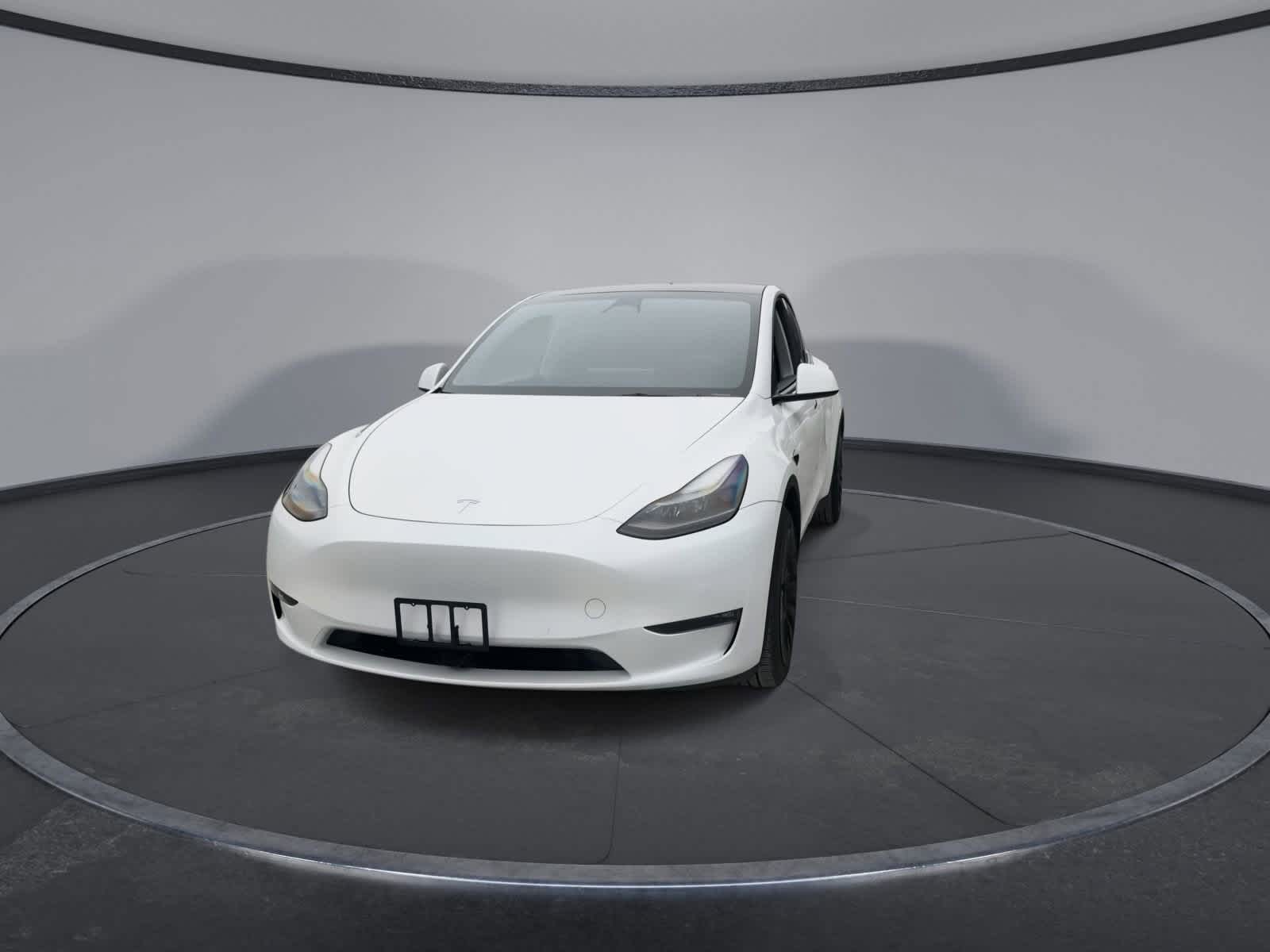 Thumbnail: 2022 Tesla Model Y - 3