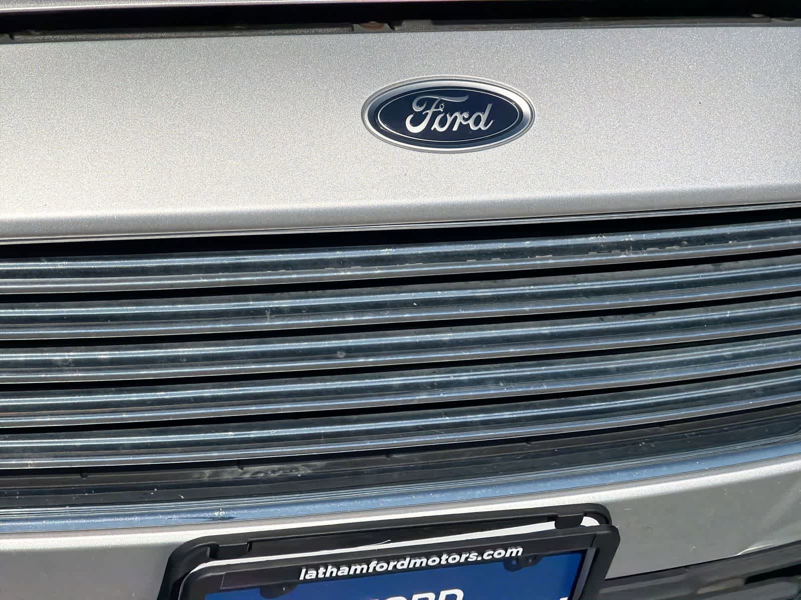 Thumbnail: 2016 Ford Fusion - 12