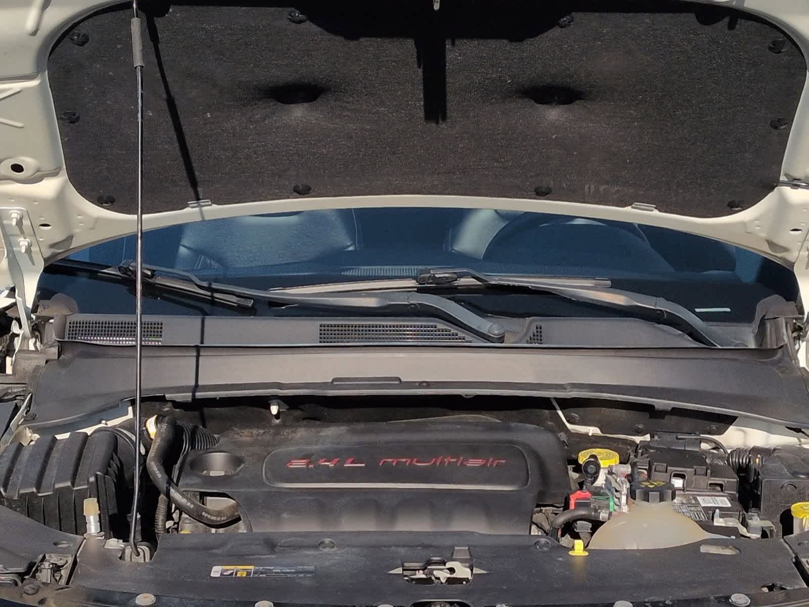 Thumbnail: 2018 Jeep Compass - 15