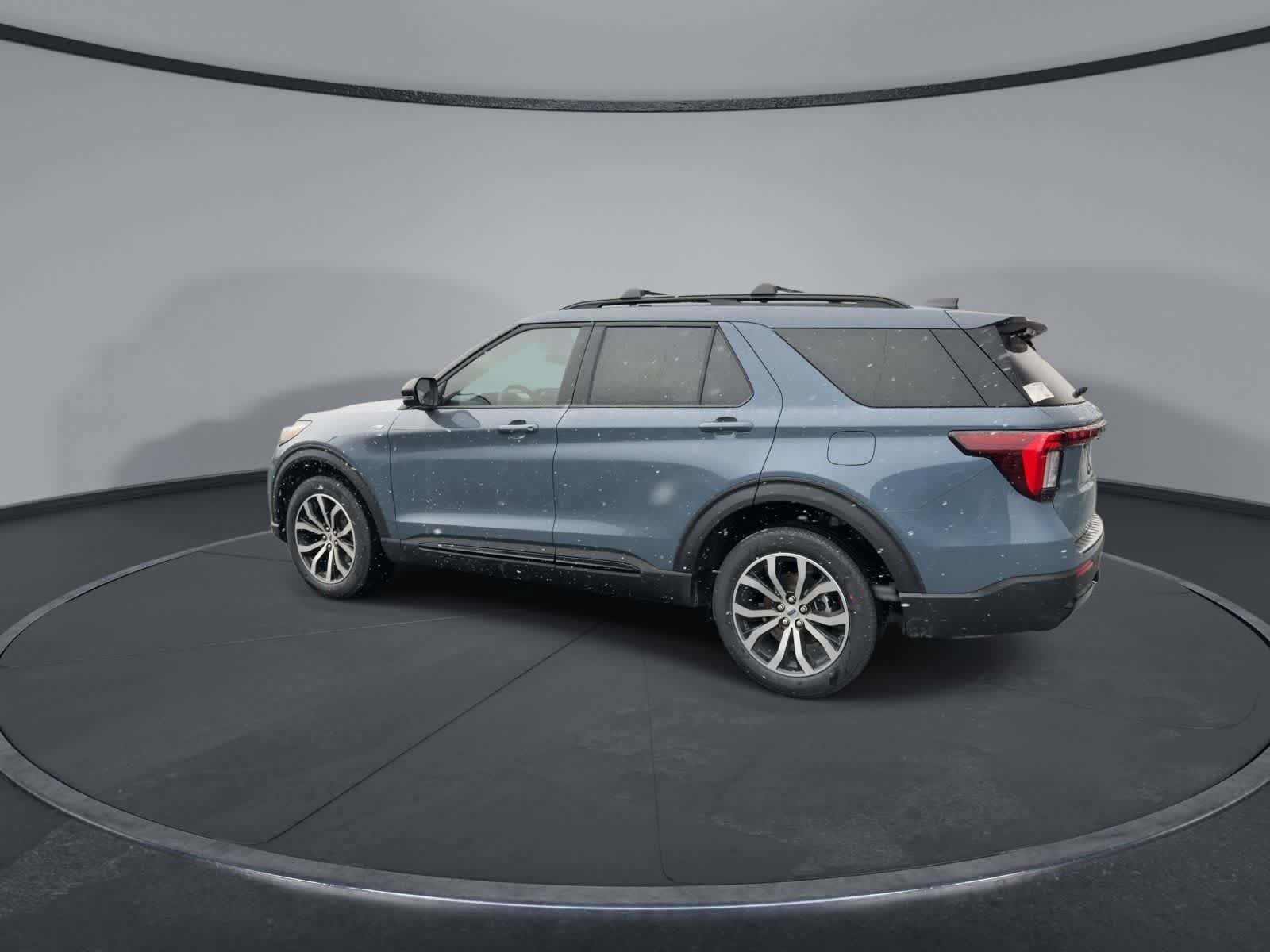 Thumbnail: 2026 Ford Explorer - 6