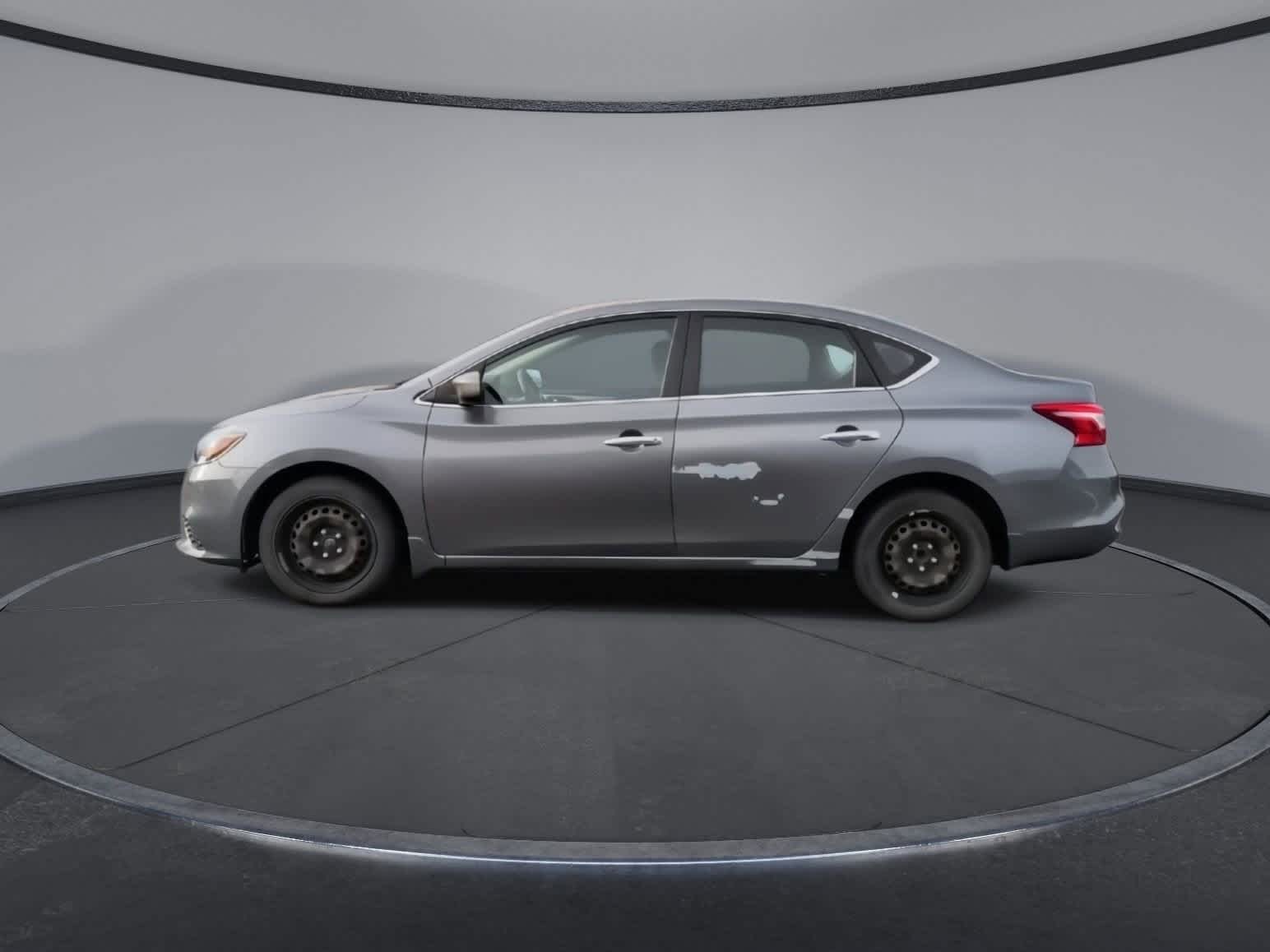 Thumbnail: 2019 Nissan Sentra - 5