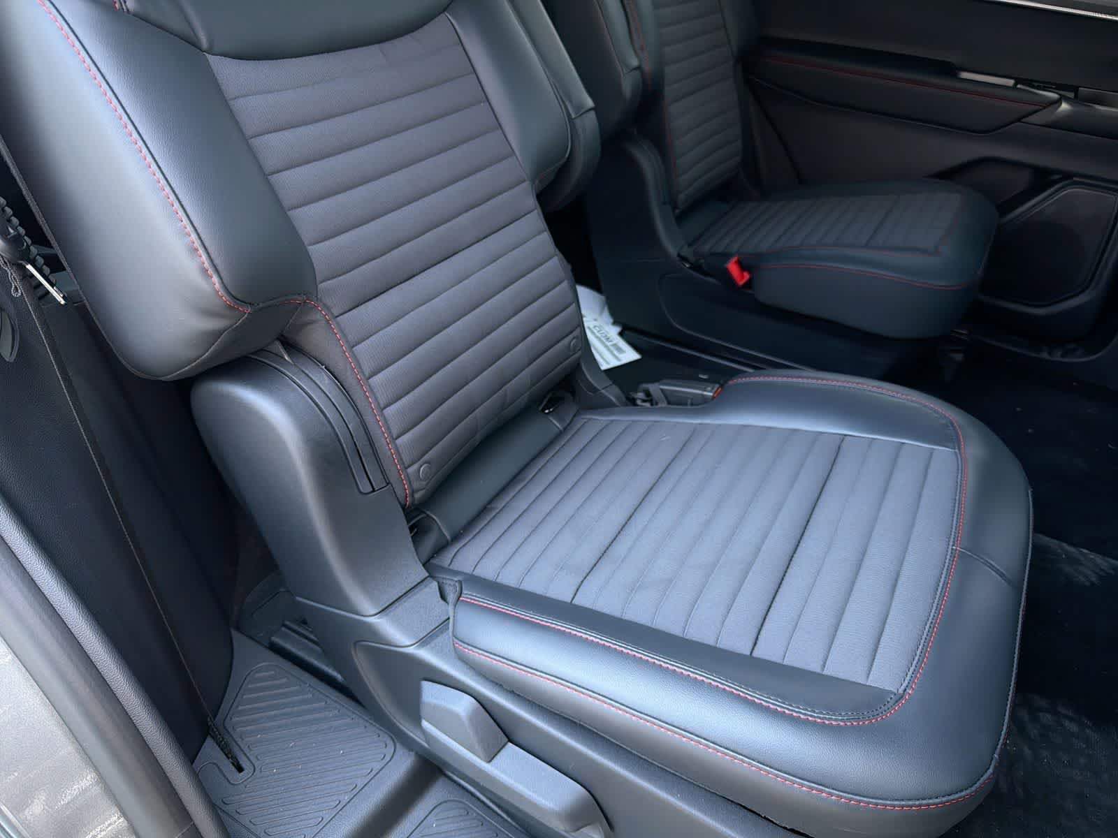 Thumbnail: 2026 Ford Explorer - 21