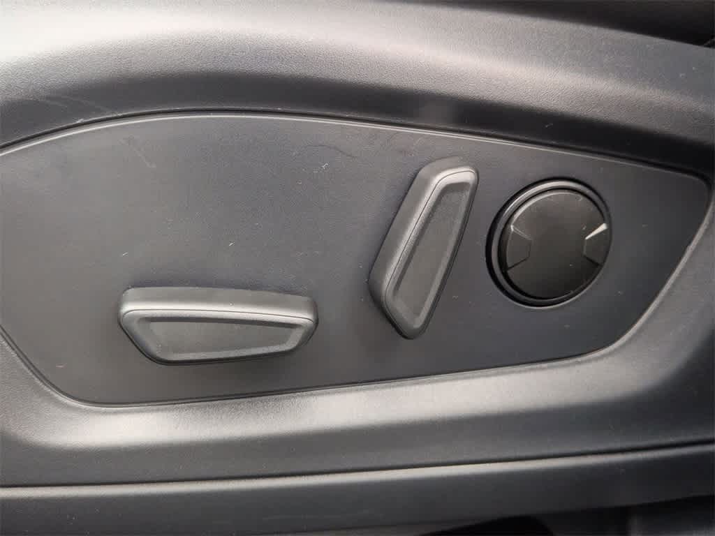 Thumbnail: 2026 Ford Explorer - 18