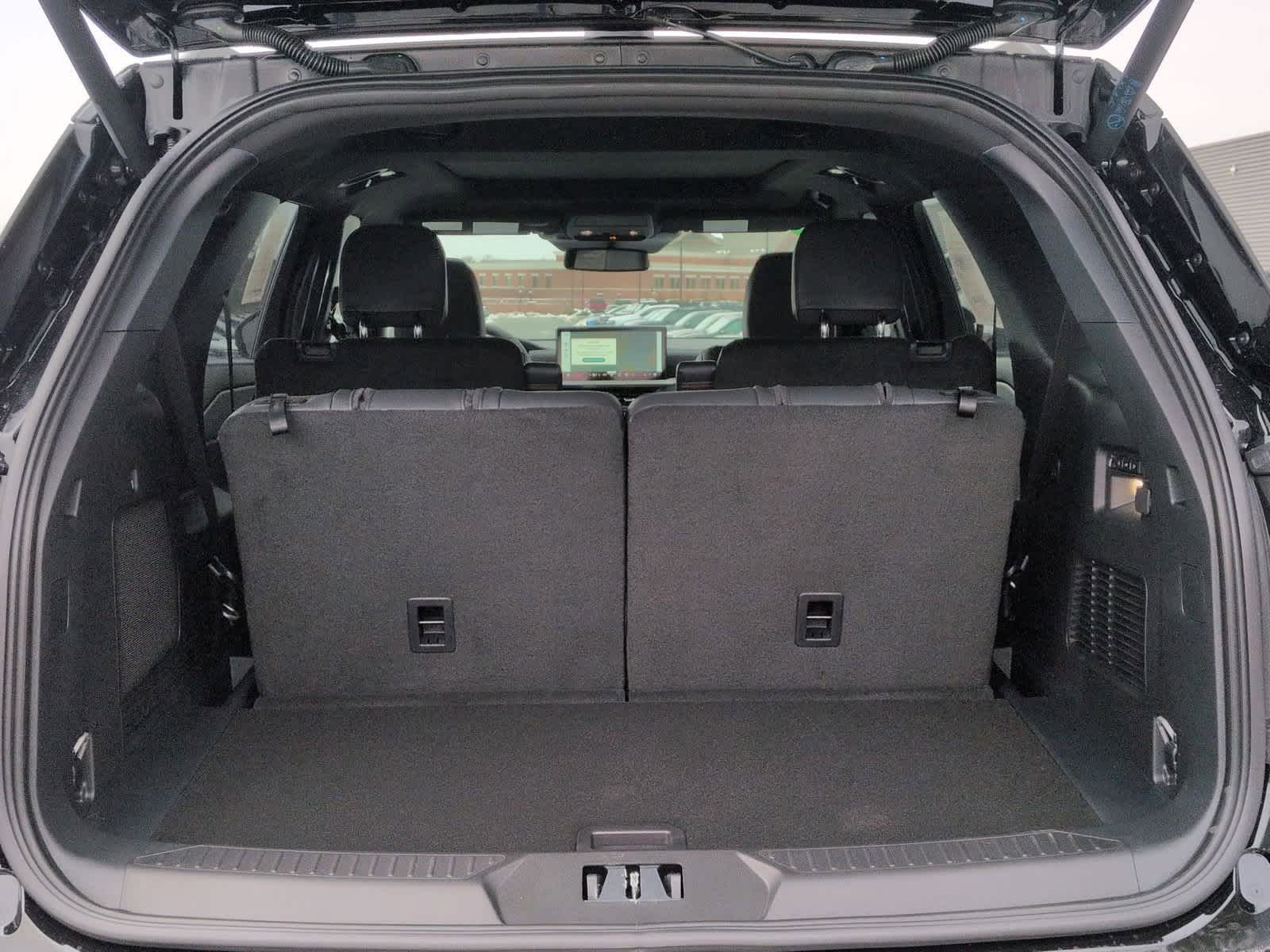 Thumbnail: 2026 Ford Explorer - 37