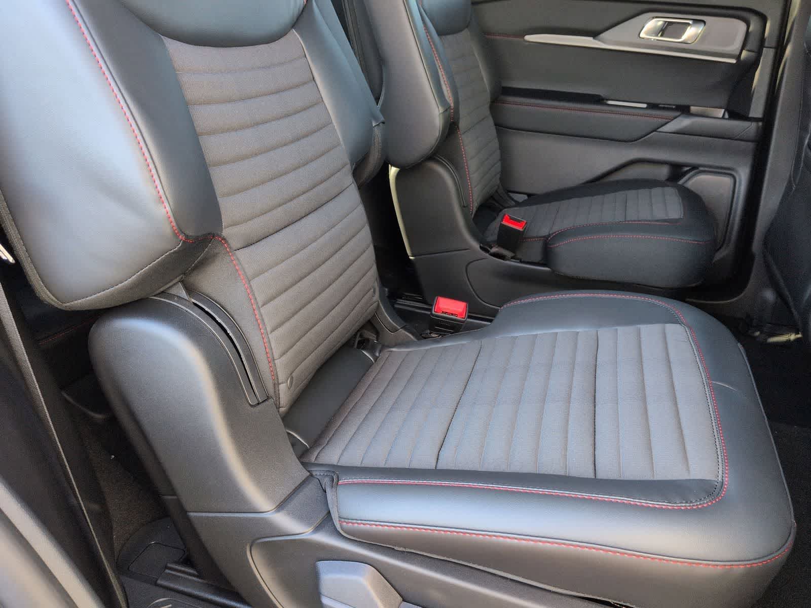 Thumbnail: 2026 Ford Explorer - 21