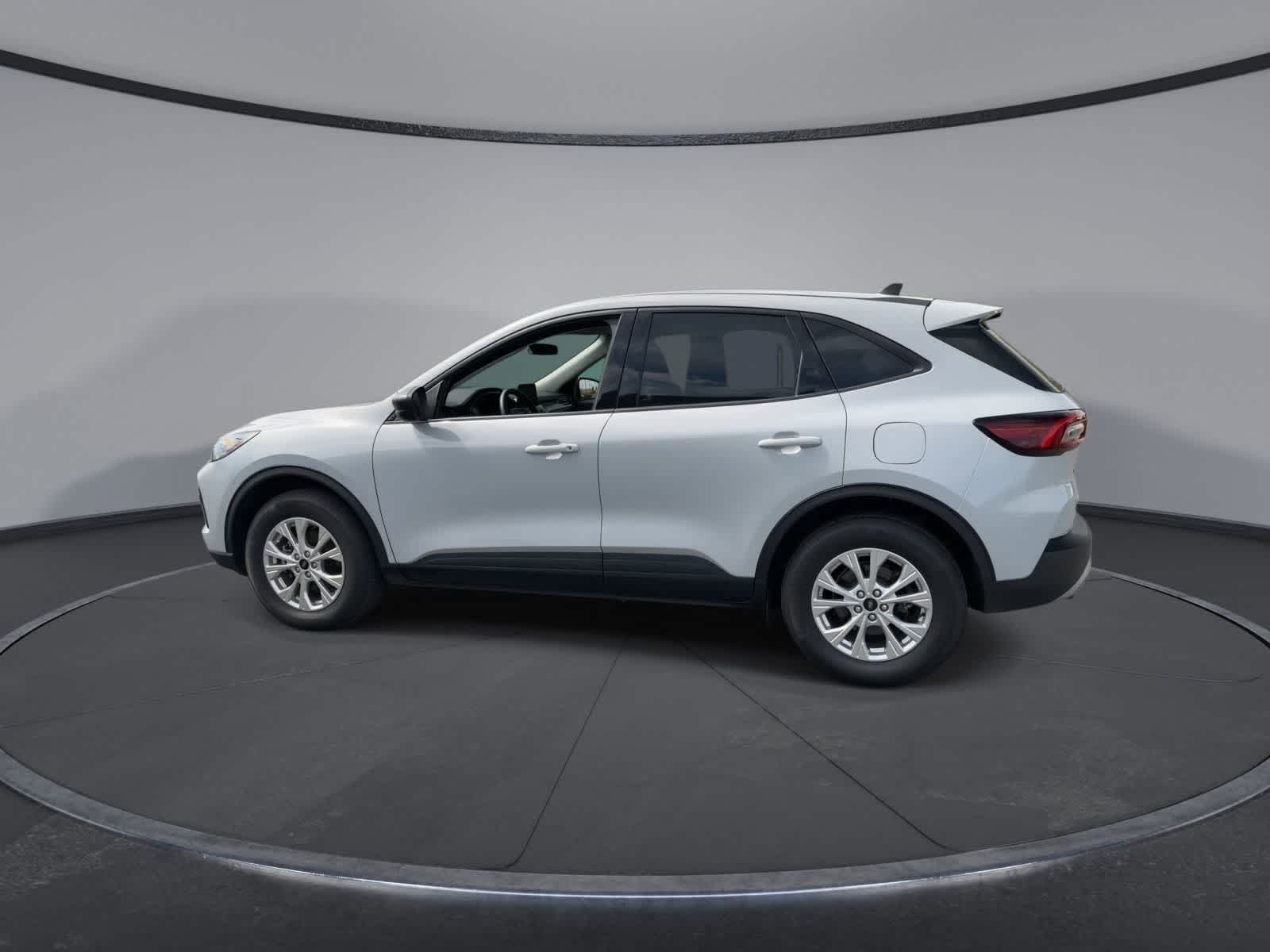 Thumbnail: 2025 Ford Escape - 5