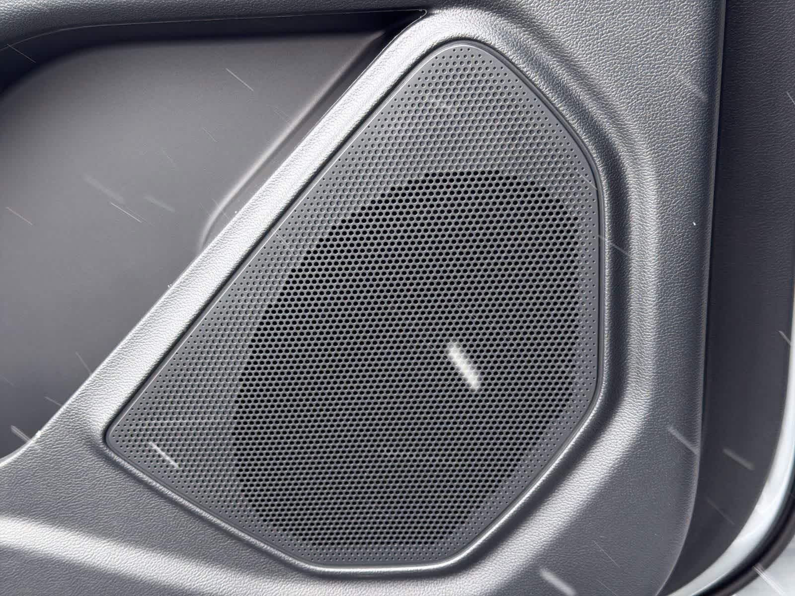 Thumbnail: 2026 Ford Explorer - 31