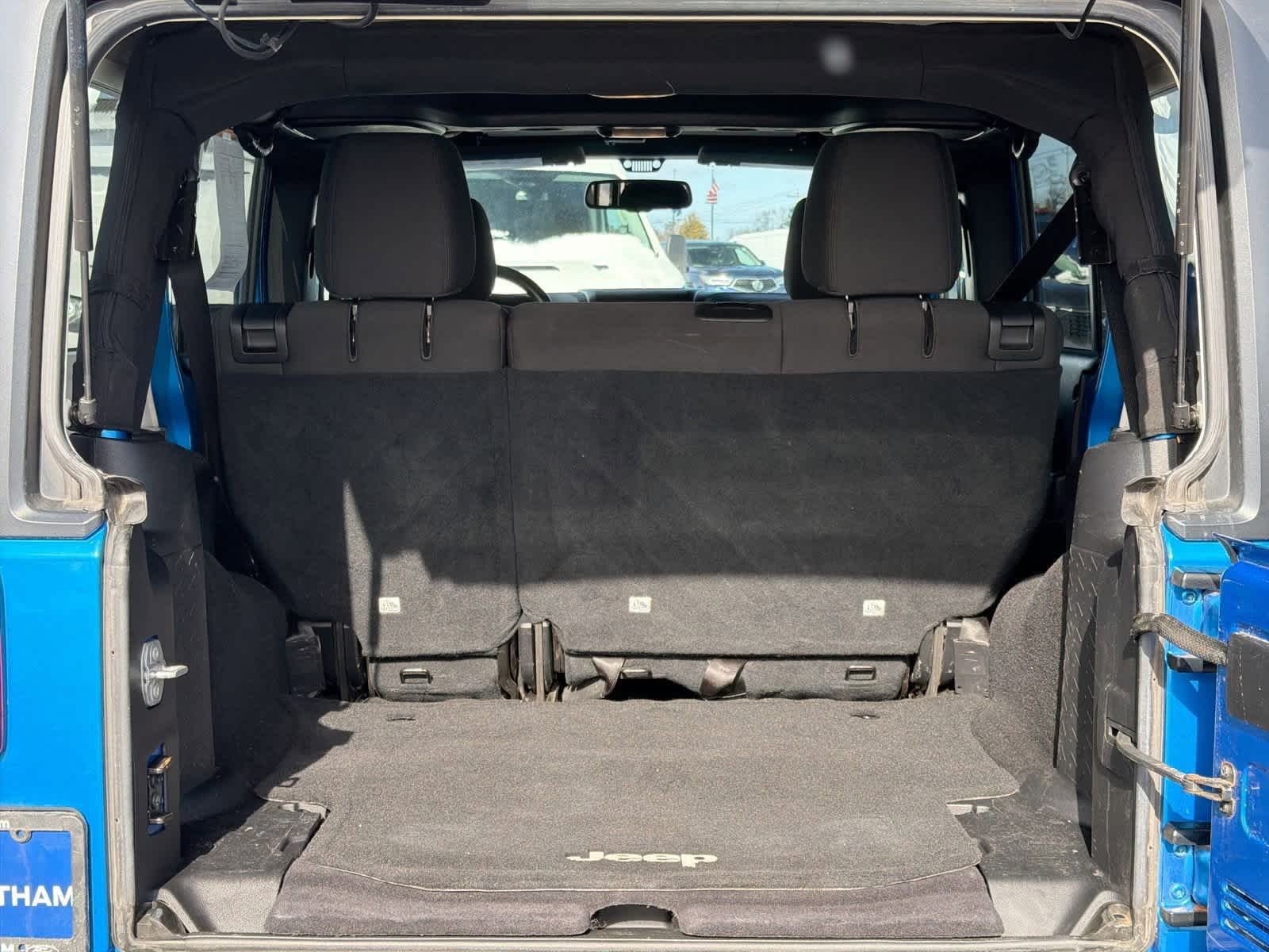 Thumbnail: 2016 Jeep Wrangler - 34