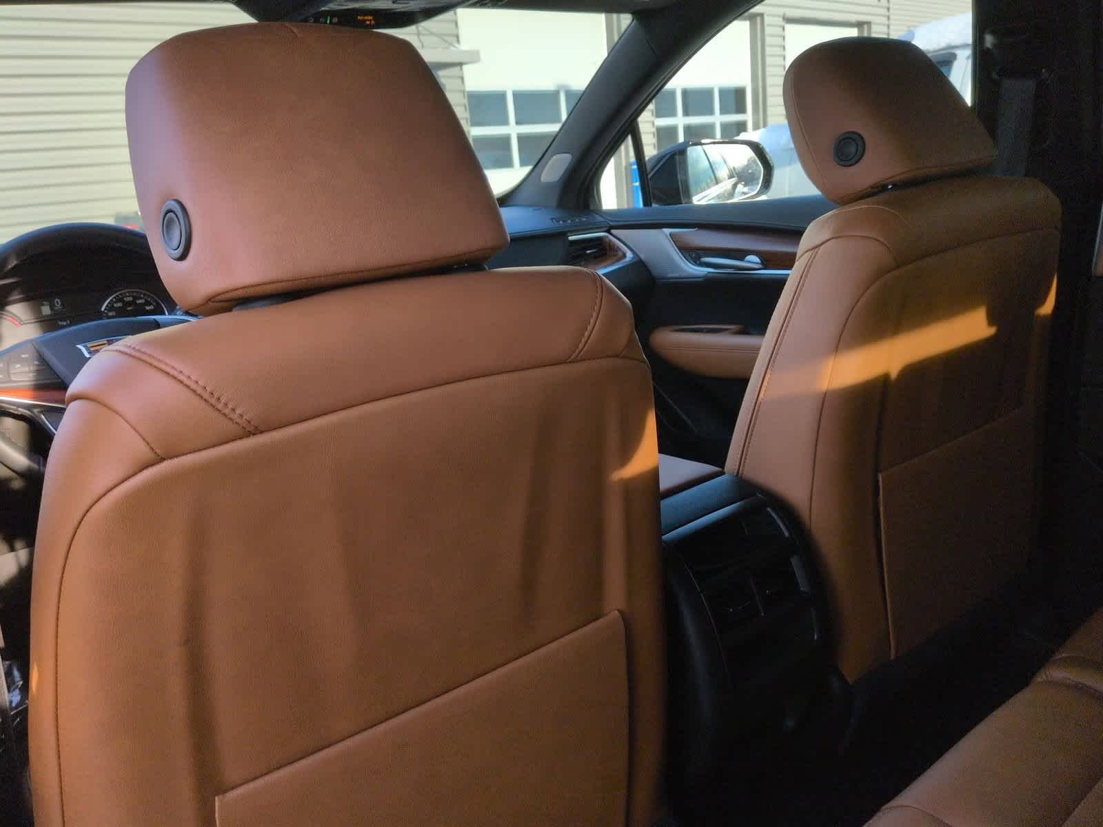 Thumbnail: 2025 Cadillac XT5 - 19