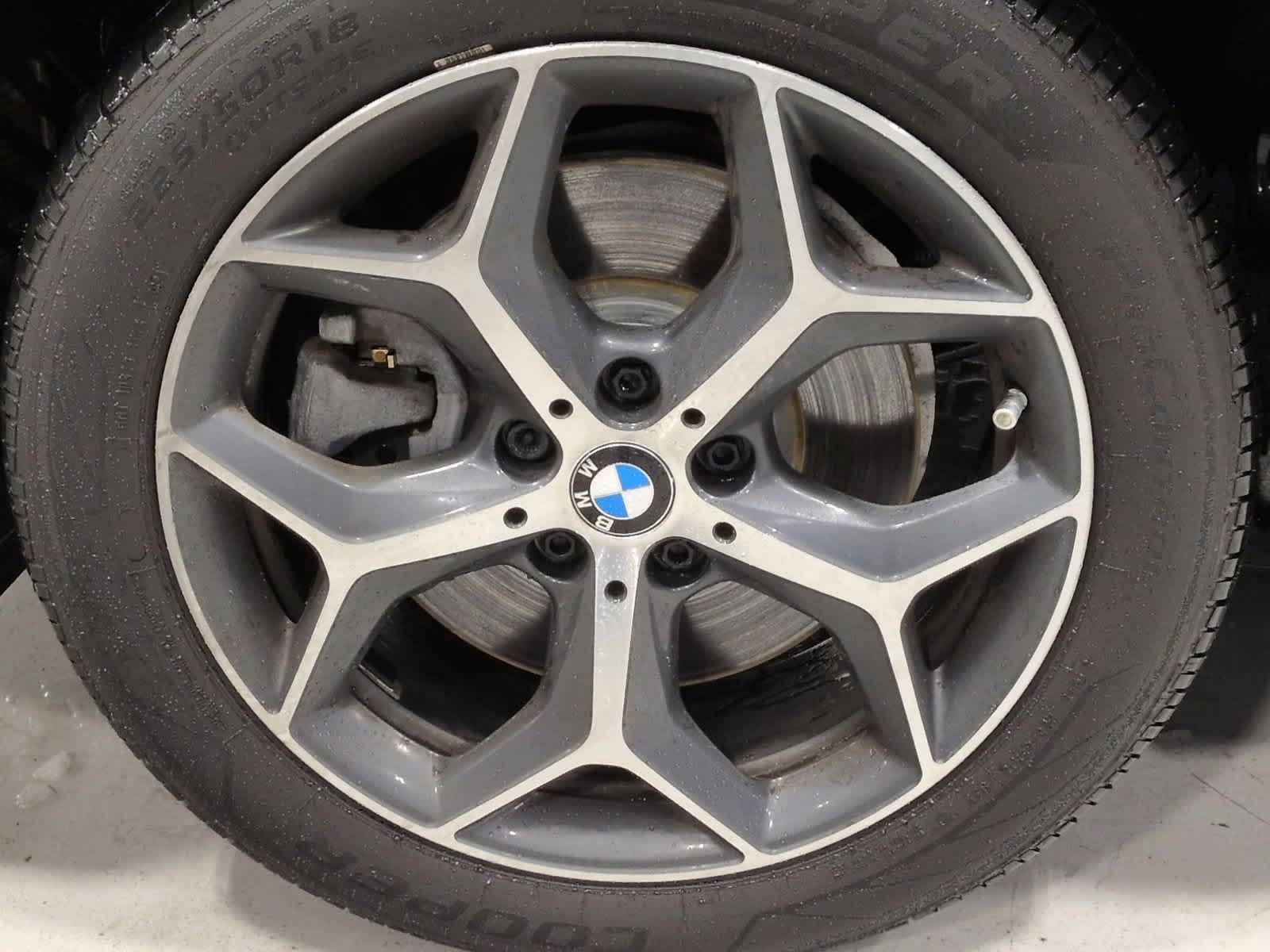 Thumbnail: 2018 BMW X1 - 6