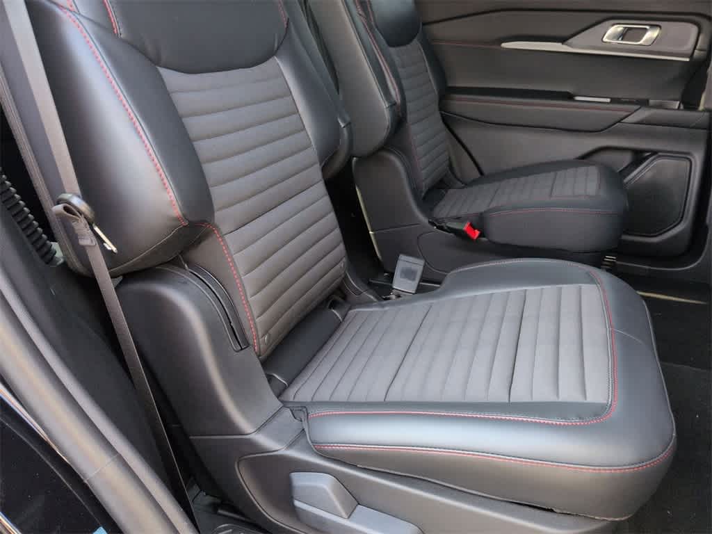 Thumbnail: 2025 Ford Explorer - 21