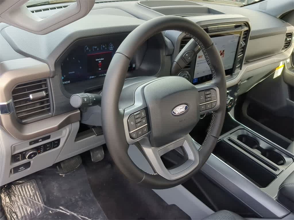 2025 Ford F-150 XLT 10