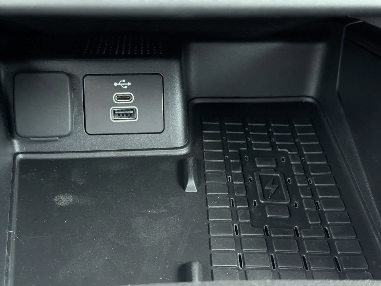 Thumbnail: 2025 Ford Bronco Sport - 31