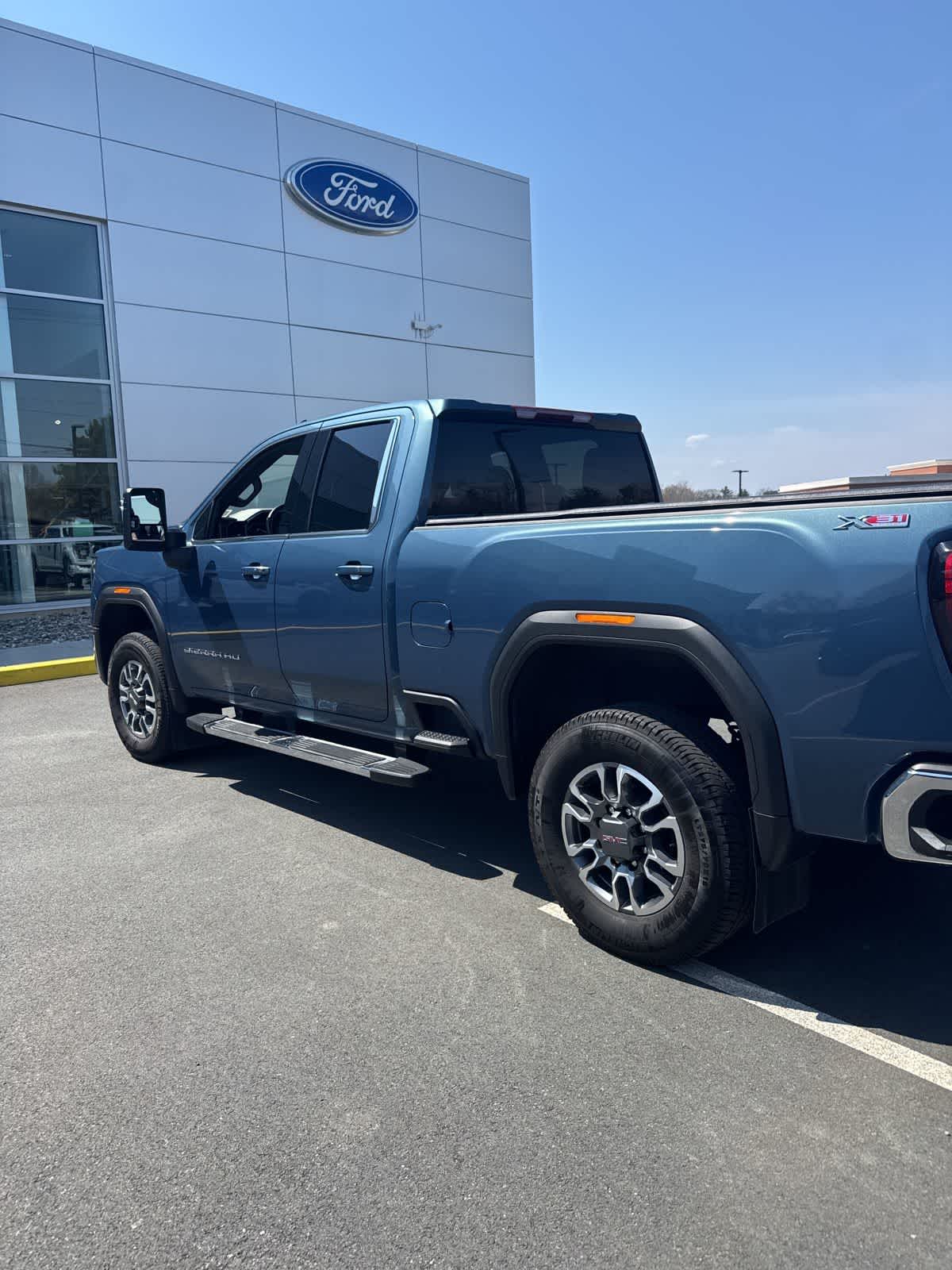 Thumbnail: 2024 GMC Sierra 2500 - 3