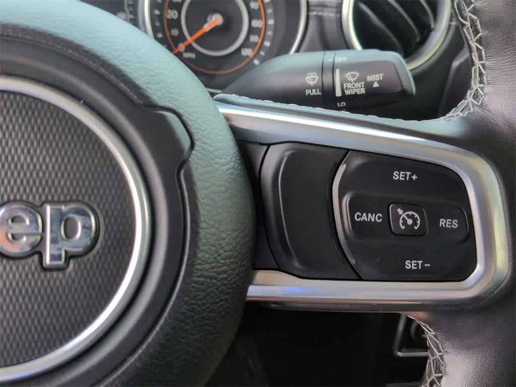 Thumbnail: 2020 Jeep Gladiator - 26