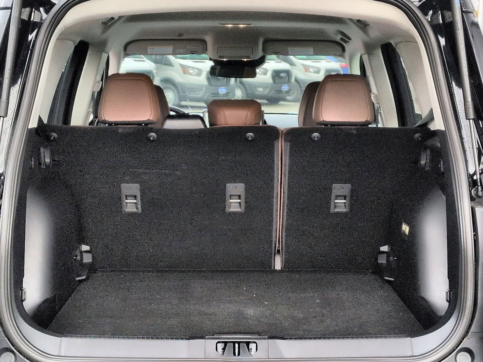 Thumbnail: 2025 Ford Bronco Sport - 34