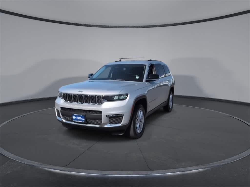 Thumbnail: 2022 Jeep Grand Cherokee - 3