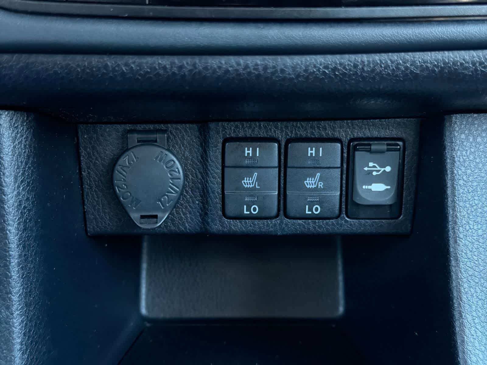 Thumbnail: 2019 Toyota Corolla - 32