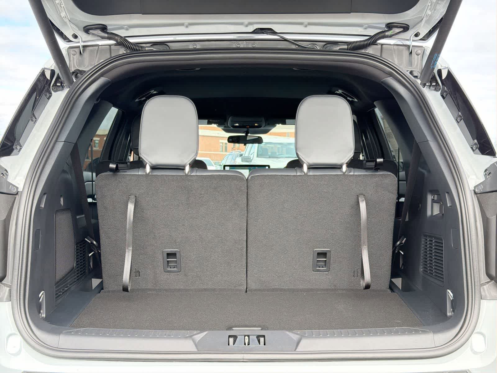 Thumbnail: 2026 Ford Explorer - 36