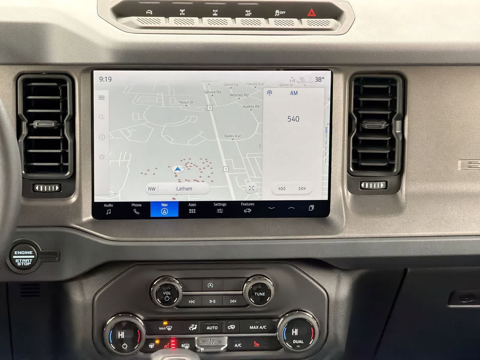 Thumbnail: 2025 Ford Bronco - 28