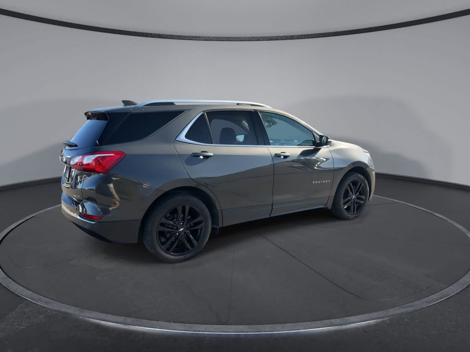 Thumbnail: 2020 Chevrolet Equinox - 8