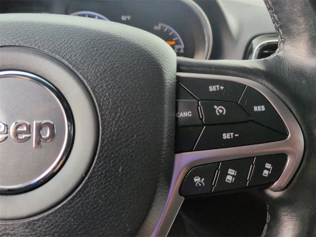 Thumbnail: 2020 Jeep Grand Cherokee - 25