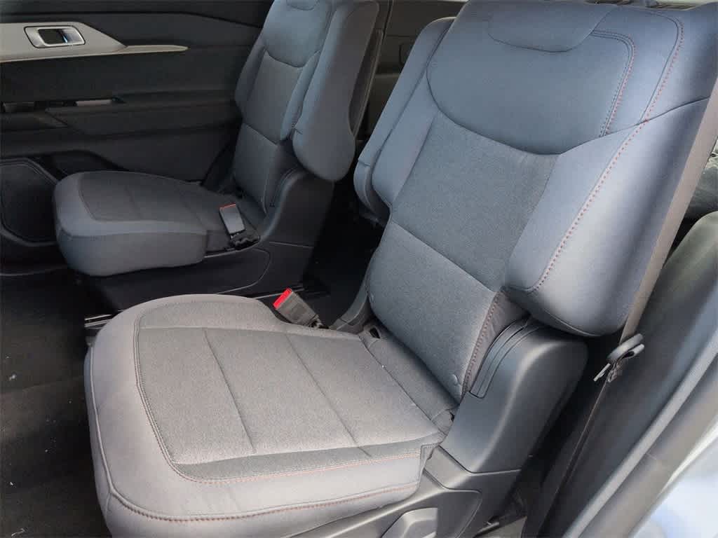 Thumbnail: 2026 Ford Explorer - 20