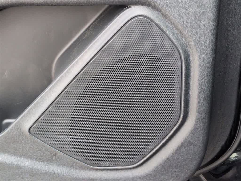 Thumbnail: 2022 Ford Explorer - 30