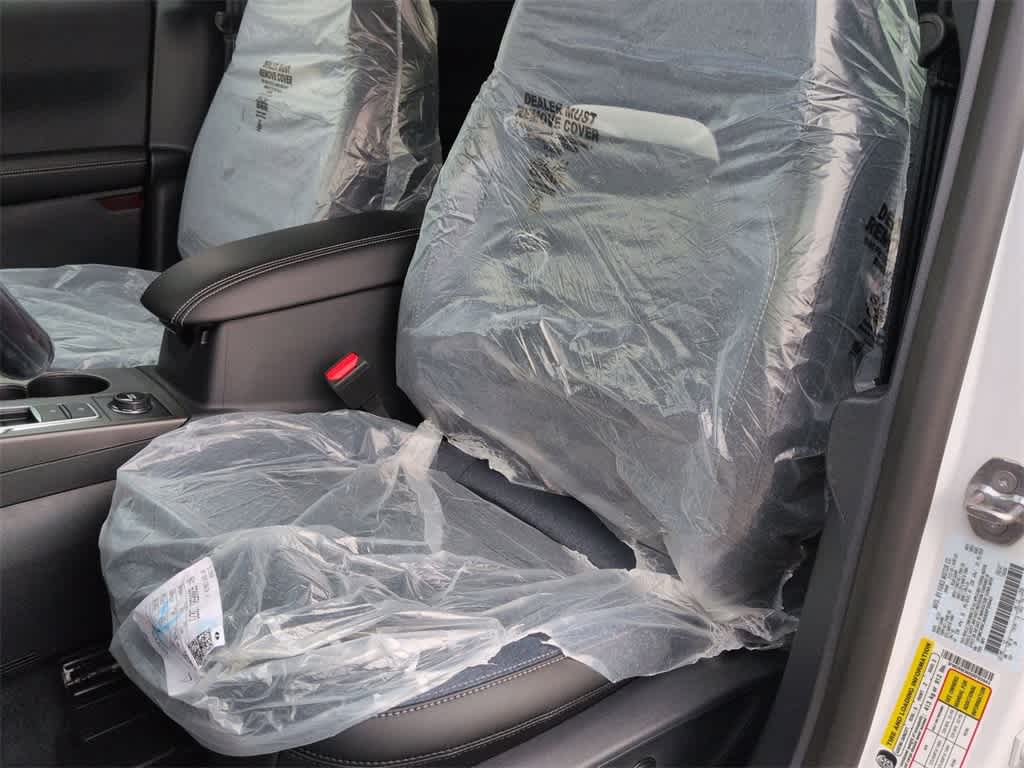 Thumbnail: 2025 Ford Bronco Sport - 17