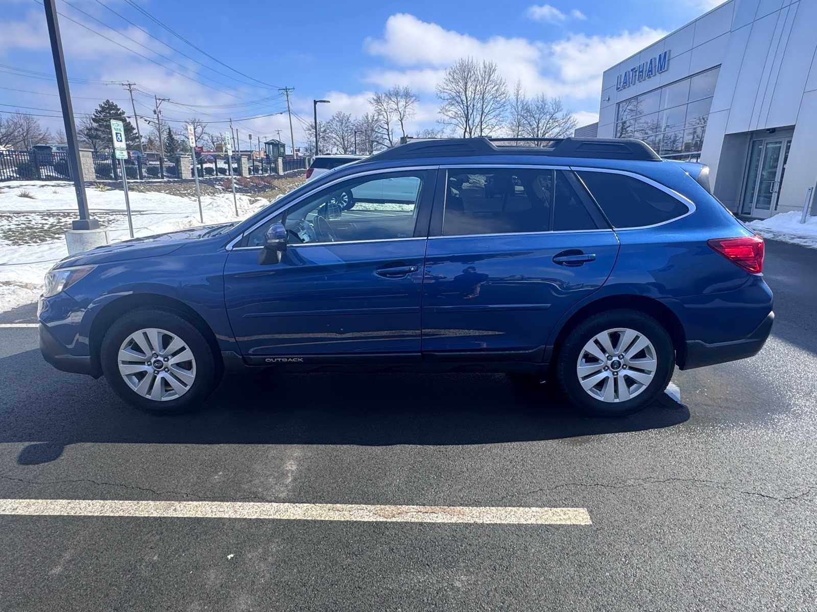 Thumbnail: 2019 Subaru Outback - 2