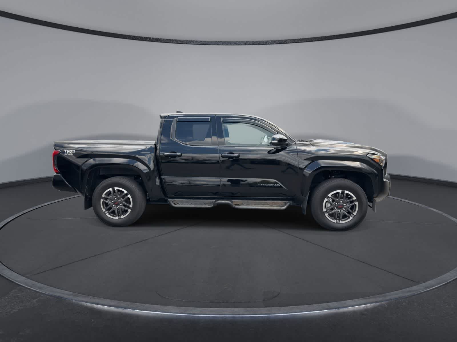 Thumbnail: 2025 Toyota Tacoma - 9