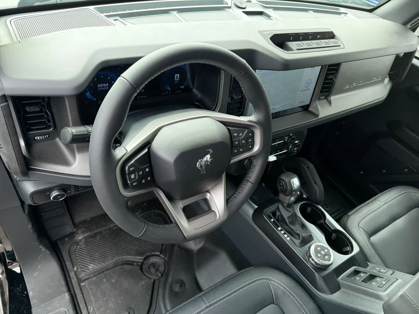 Thumbnail: 2025 Ford Bronco - 10