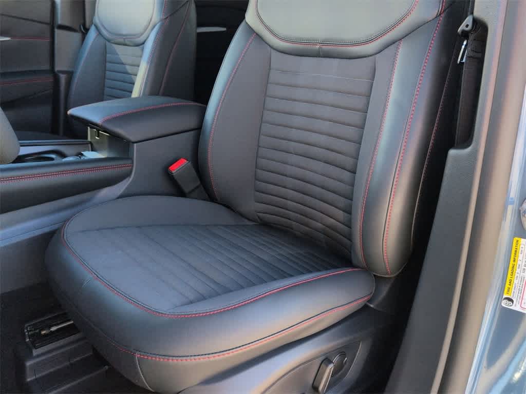 Thumbnail: 2026 Ford Explorer - 17