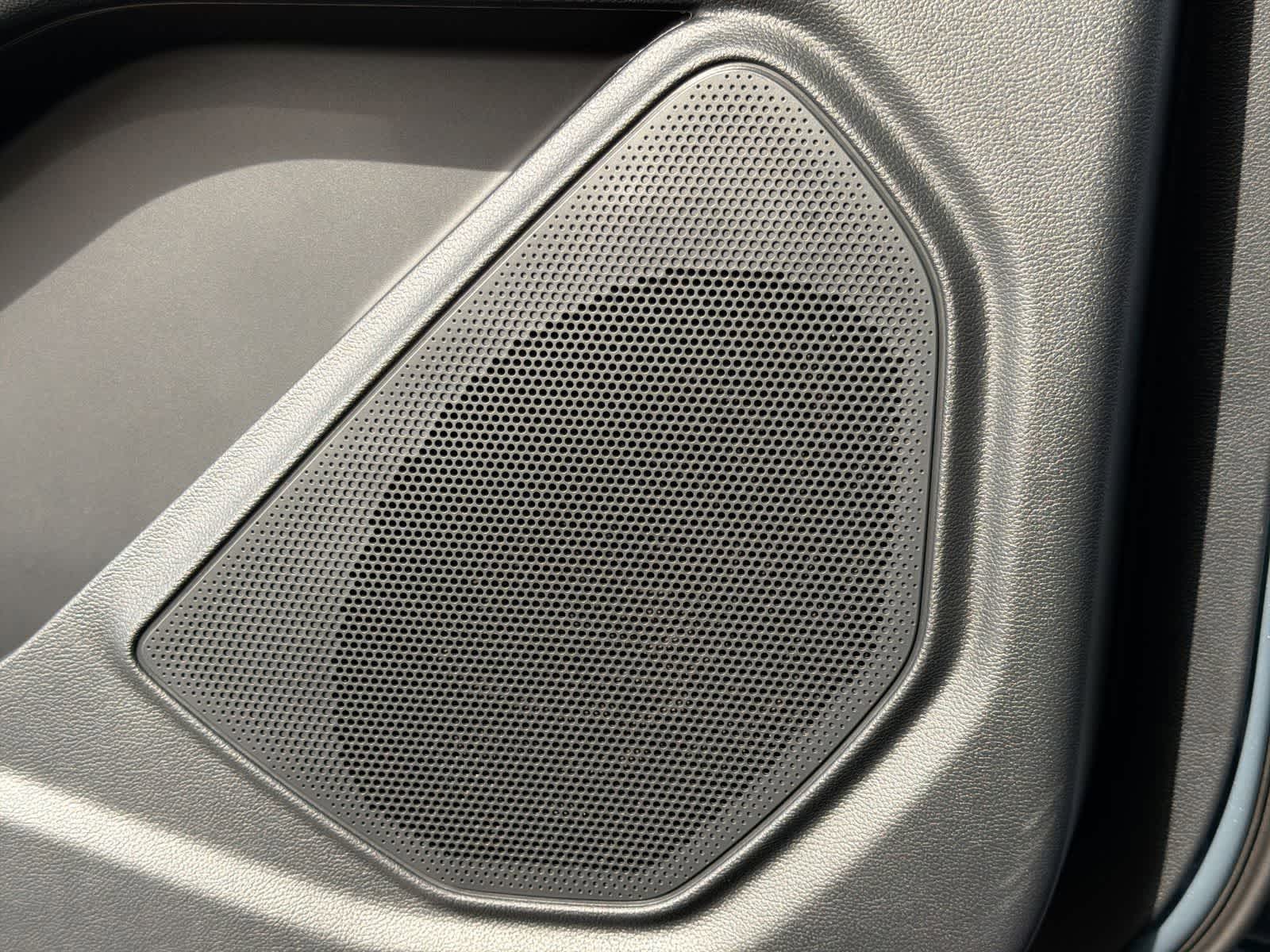 Thumbnail: 2026 Ford Explorer - 32