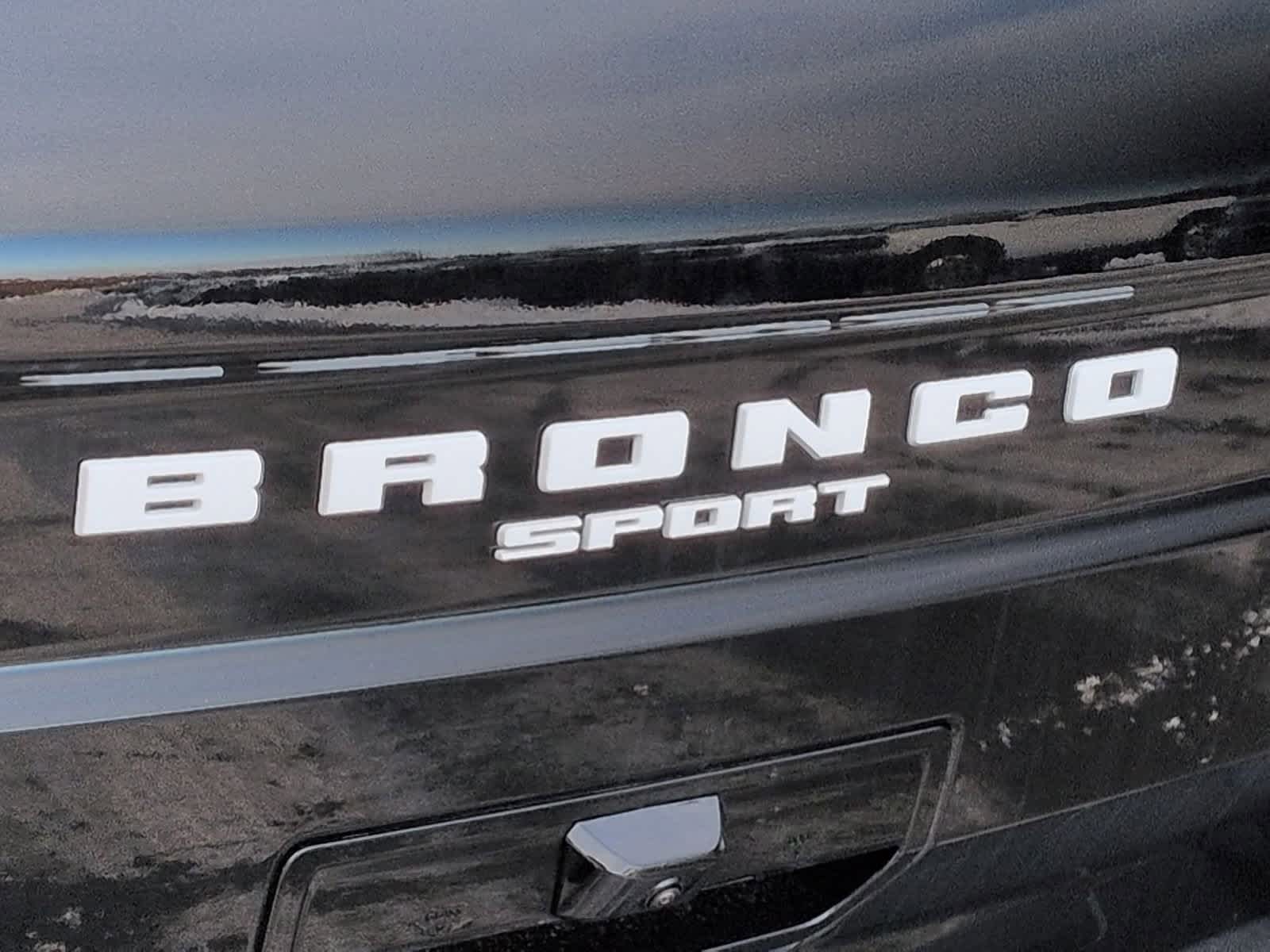 Thumbnail: 2025 Ford Bronco Sport - 13