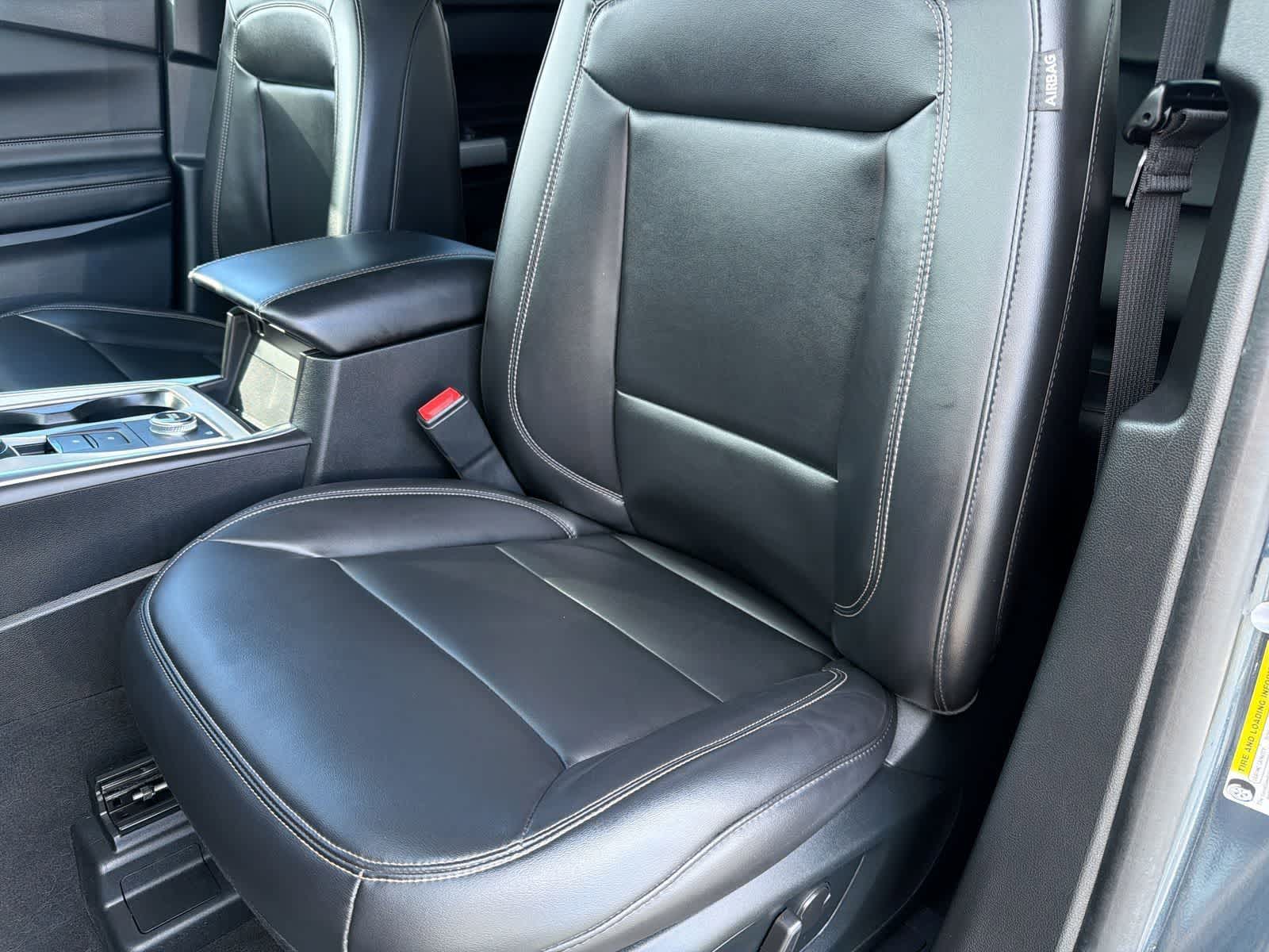 Thumbnail: 2023 Ford Explorer - 17