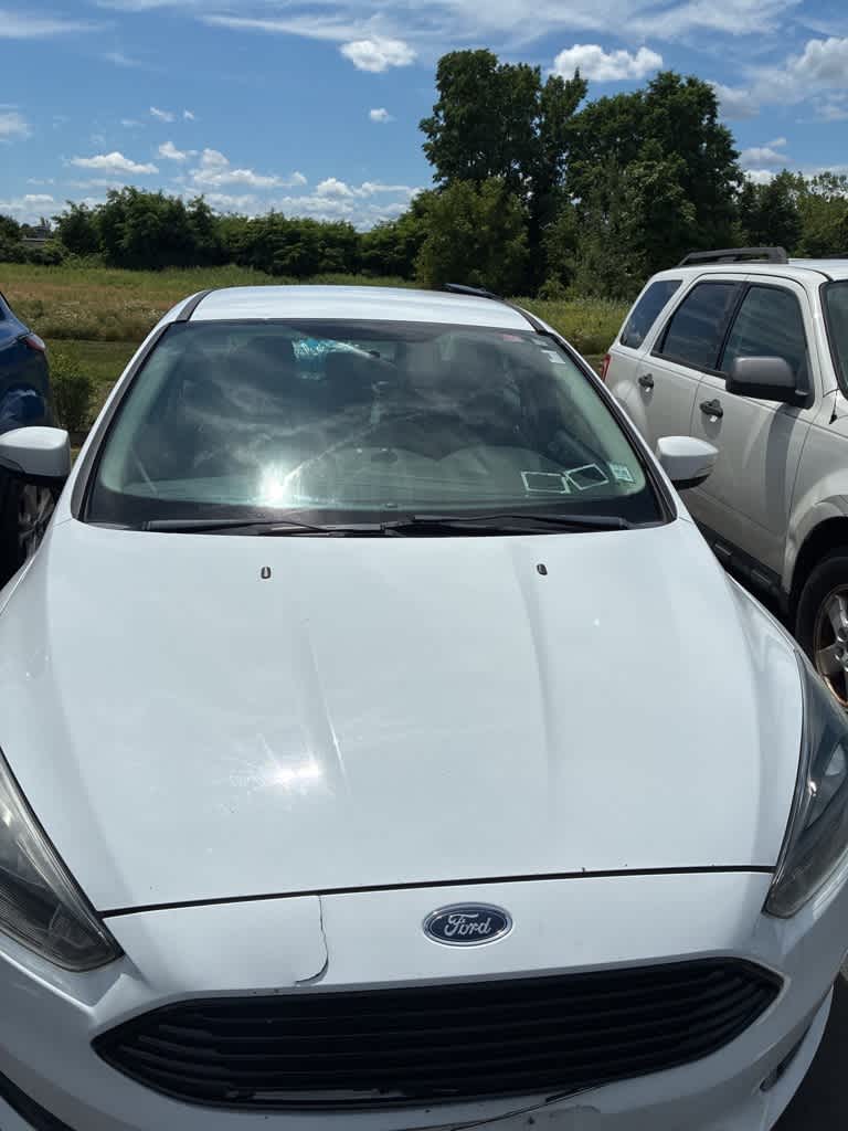 Thumbnail: 2018 Ford Focus - 3