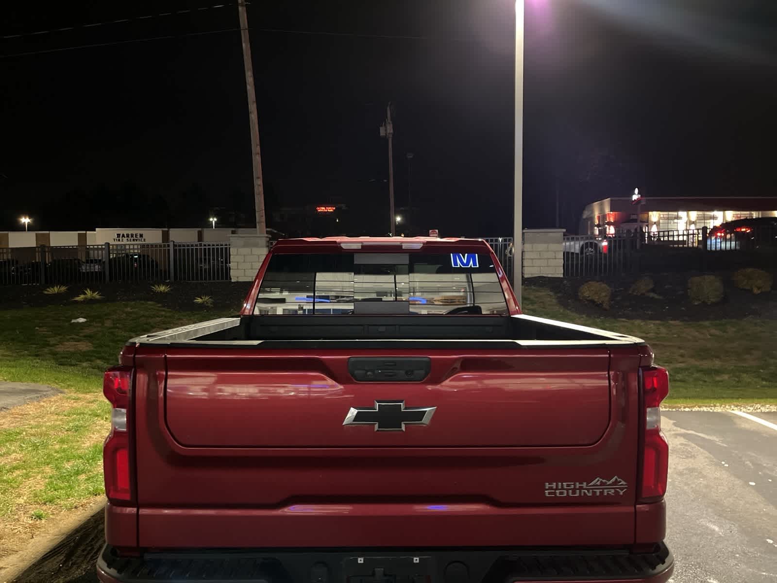 Thumbnail: 2022 Chevrolet Silverado 1500 - 7