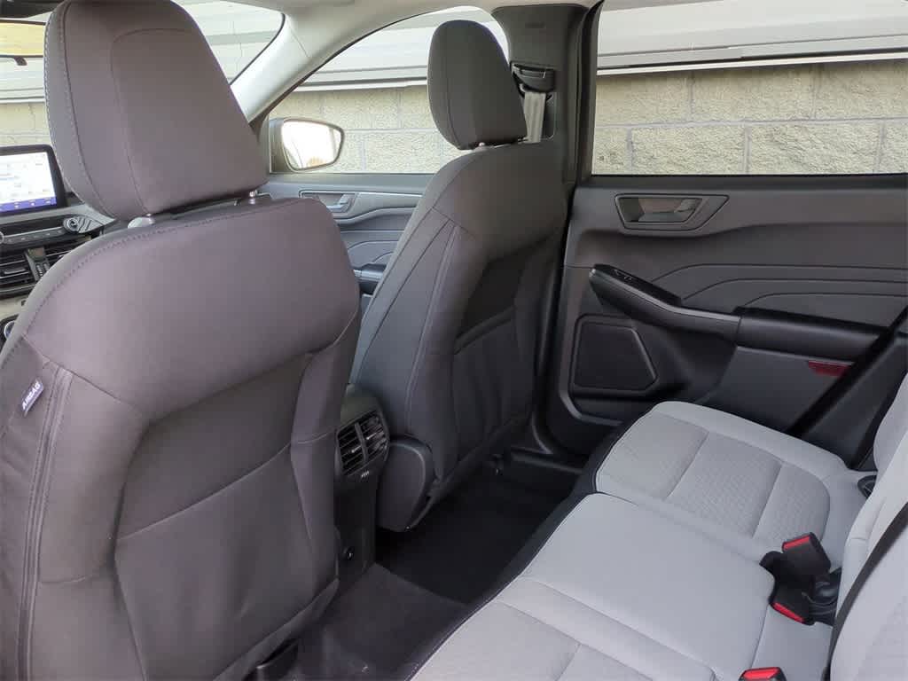 Thumbnail: 2025 Ford Escape - 18