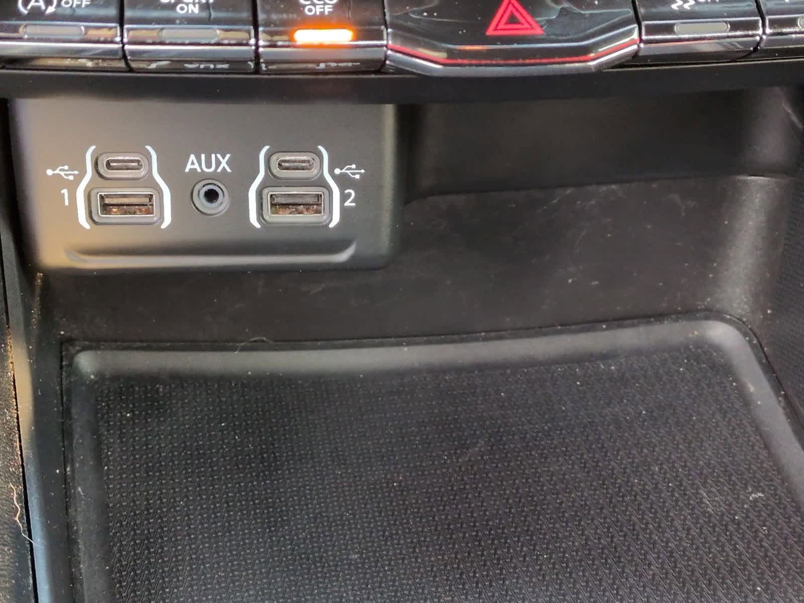 Thumbnail: 2021 Dodge Durango - 31