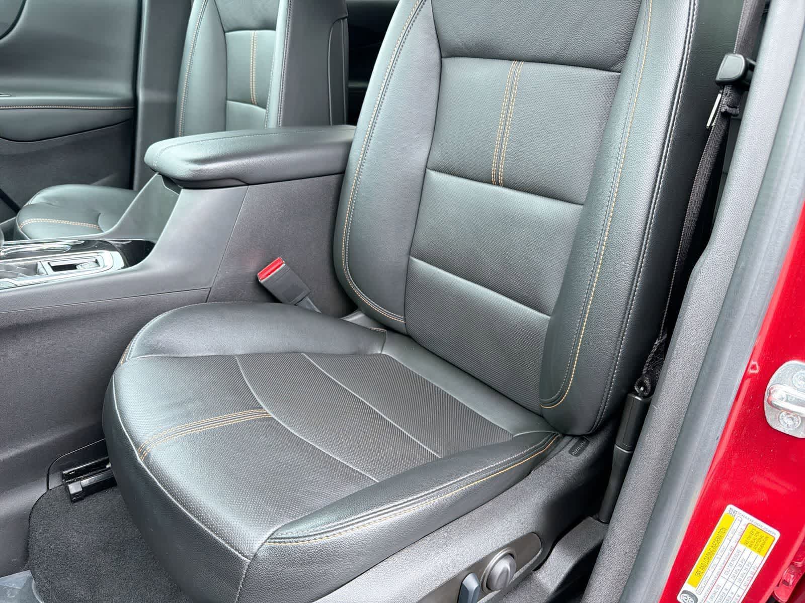 Thumbnail: 2023 Chevrolet Equinox - 17