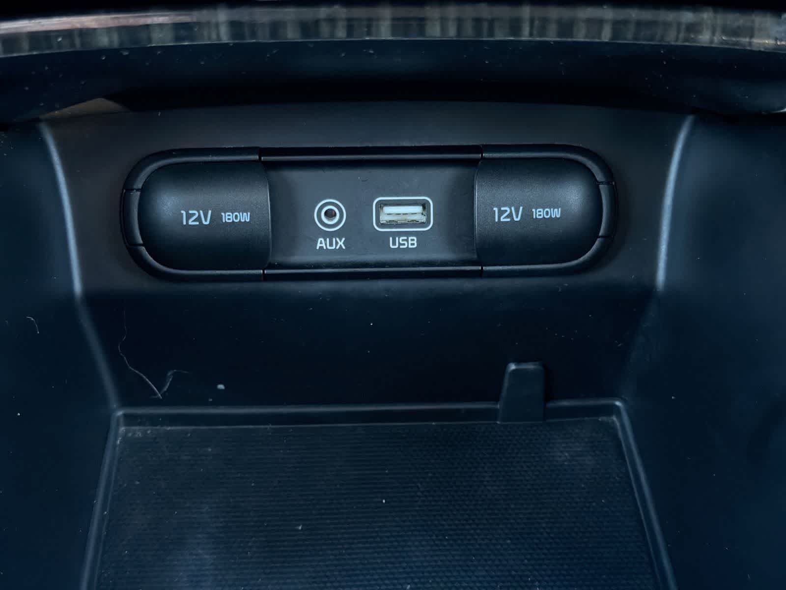 Thumbnail: 2019 Kia Sorento - 33