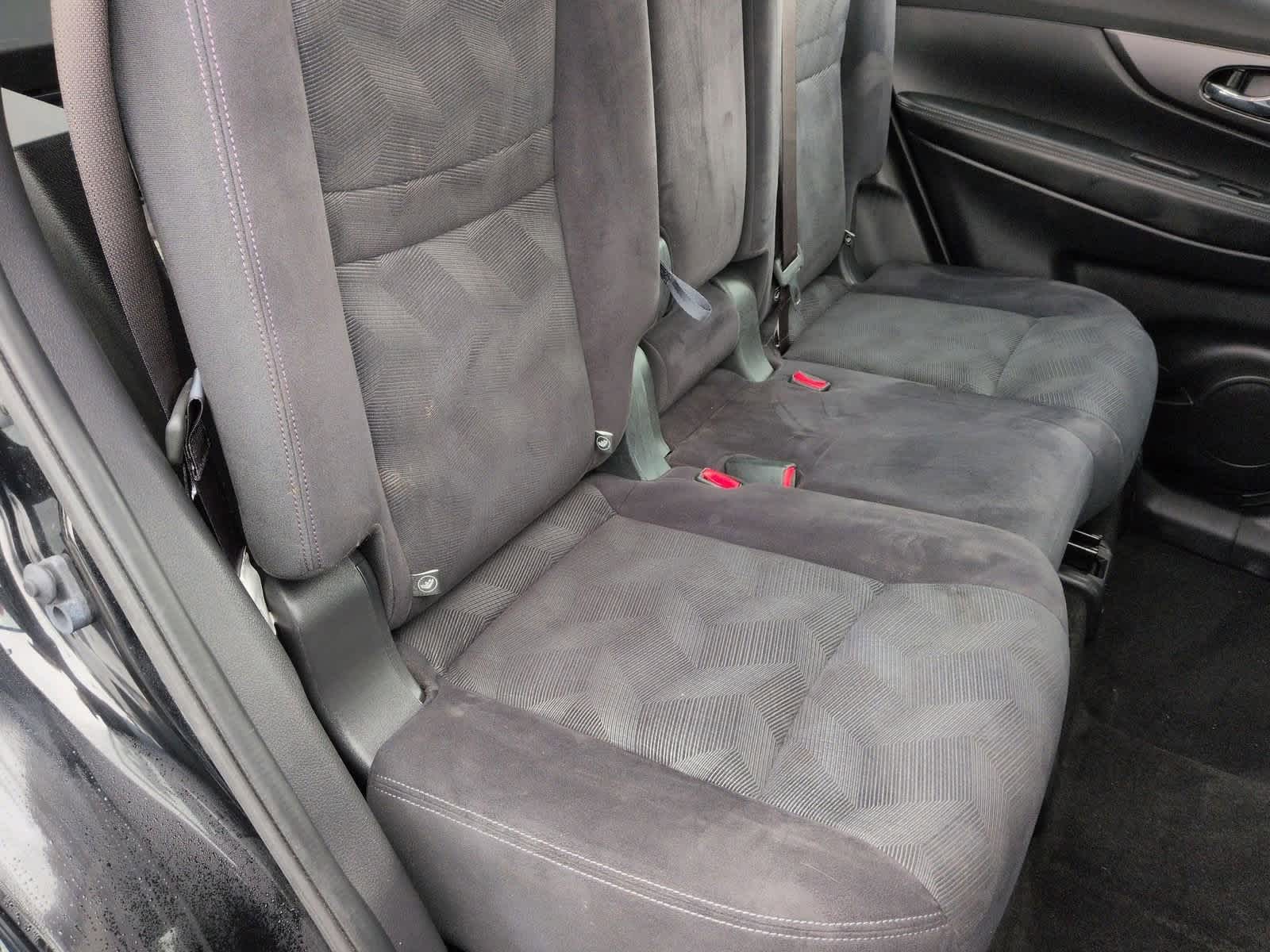 Thumbnail: 2016 Nissan Rogue - 21