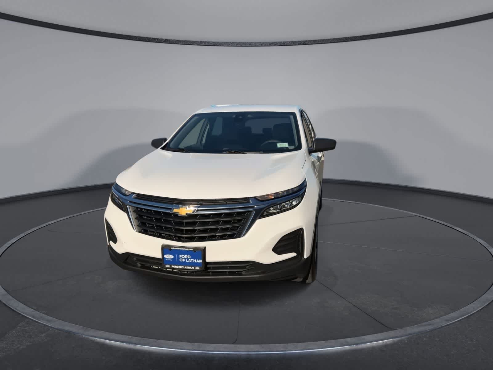Thumbnail: 2024 Chevrolet Equinox - 3