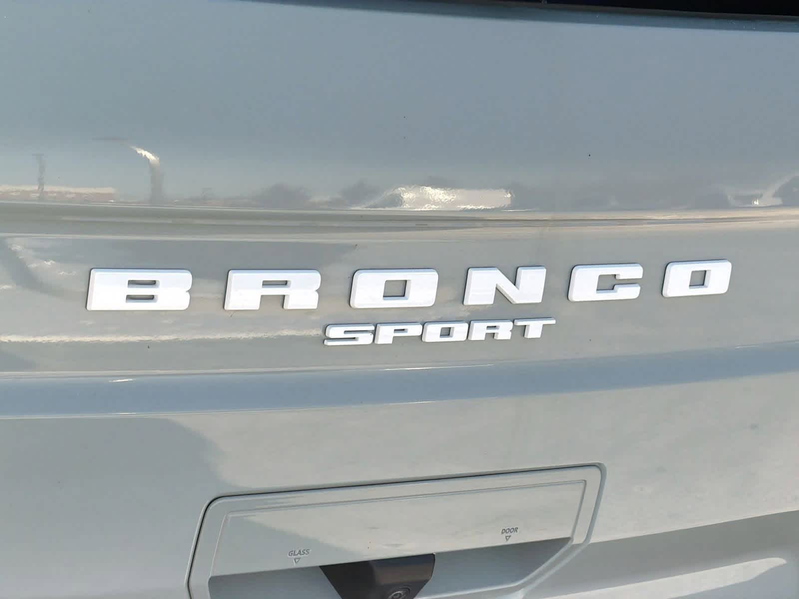Thumbnail: 2021 Ford Bronco Sport - 13