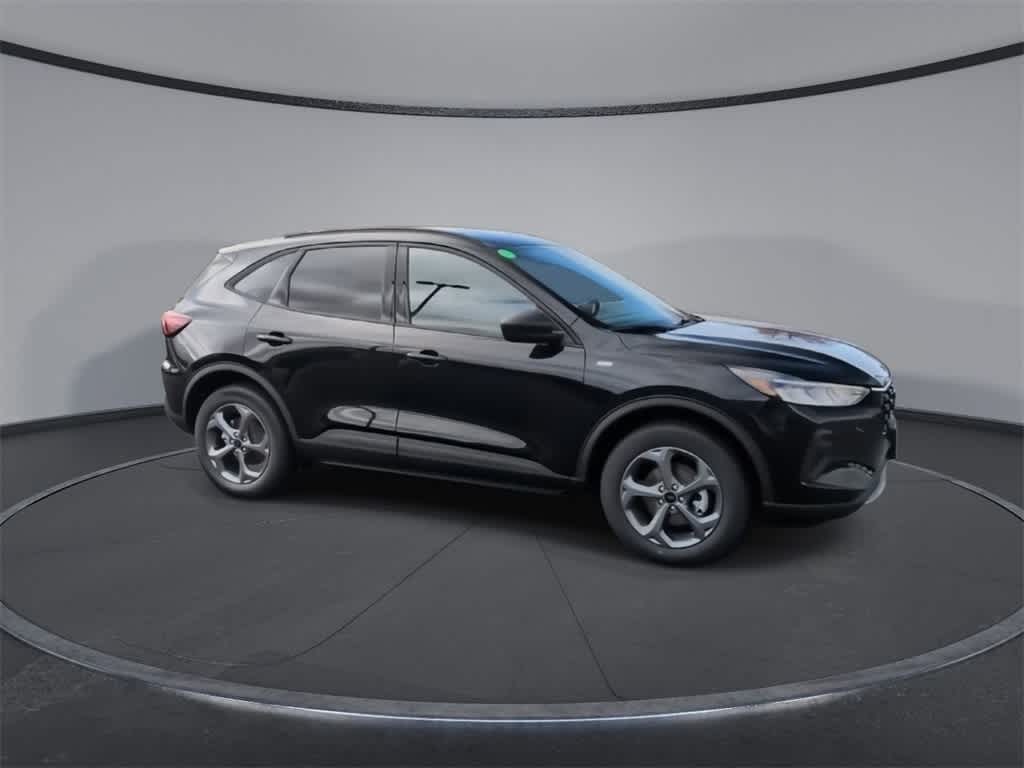 Thumbnail: 2025 Ford Escape - 9