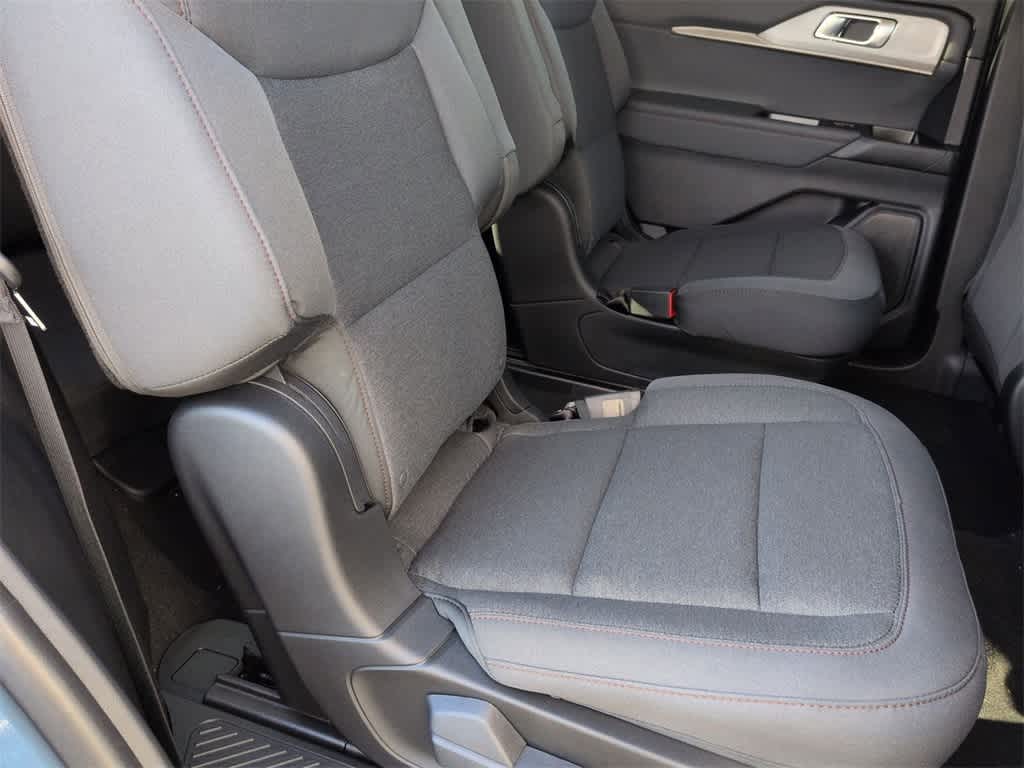 Thumbnail: 2026 Ford Explorer - 21