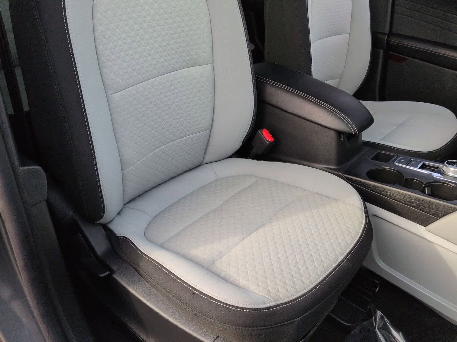 Thumbnail: 2025 Ford Escape - 22