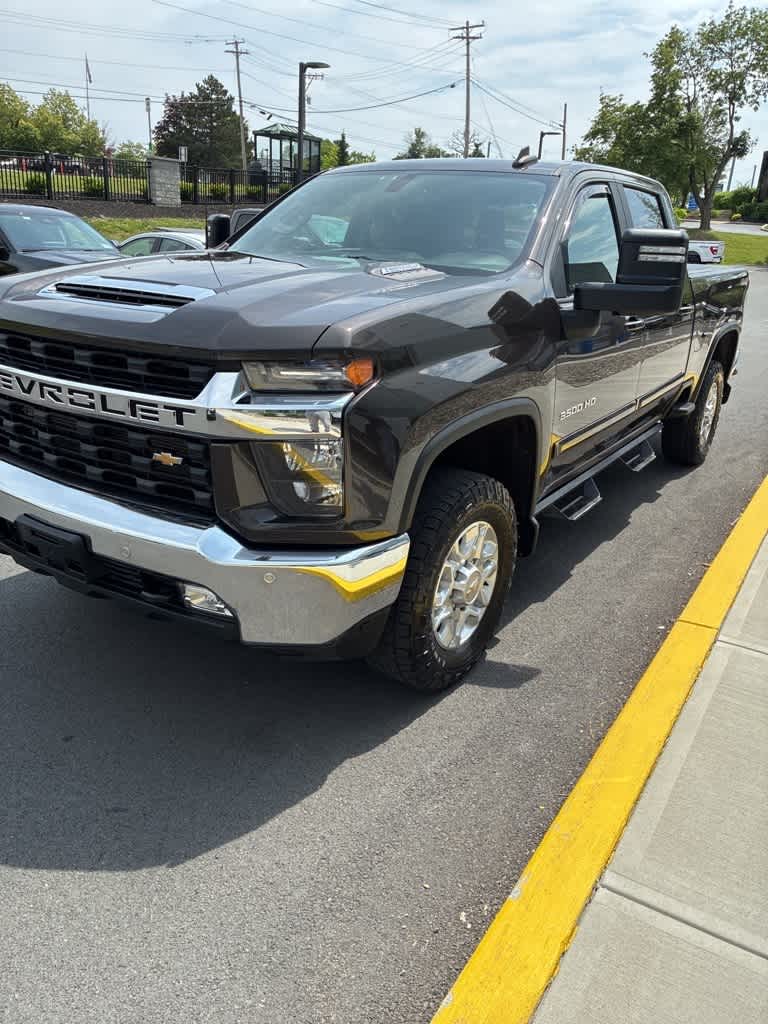 2021 Chevrolet Silverado 3500 LT Hero Image