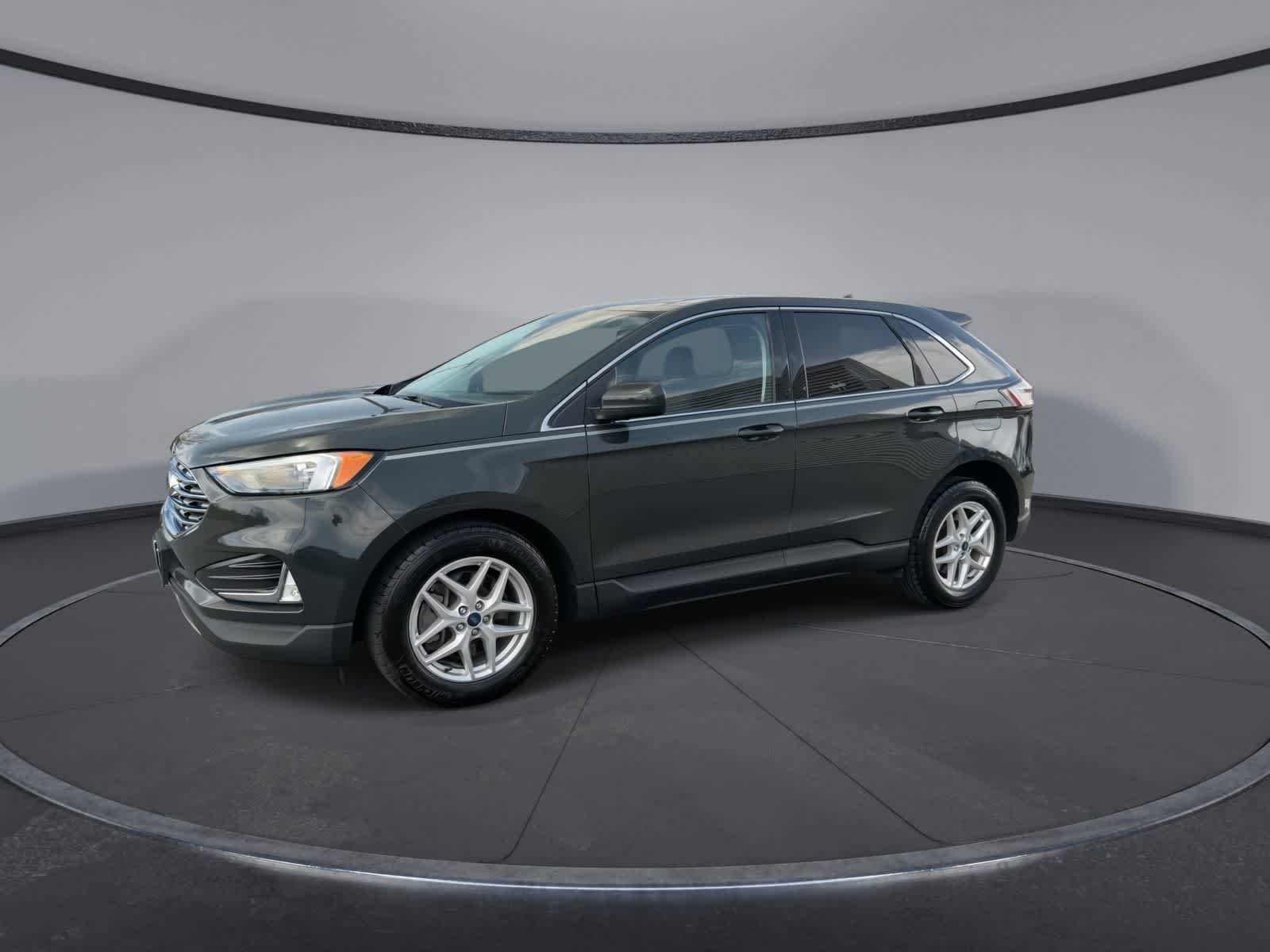 Thumbnail: 2022 Ford Edge - 4